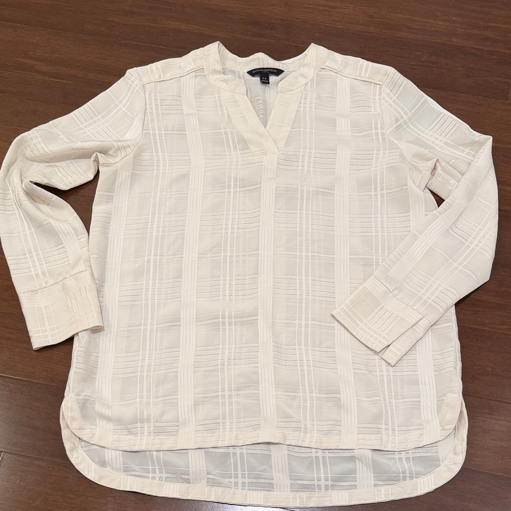 Banana Republic Ivory Textured Blouse